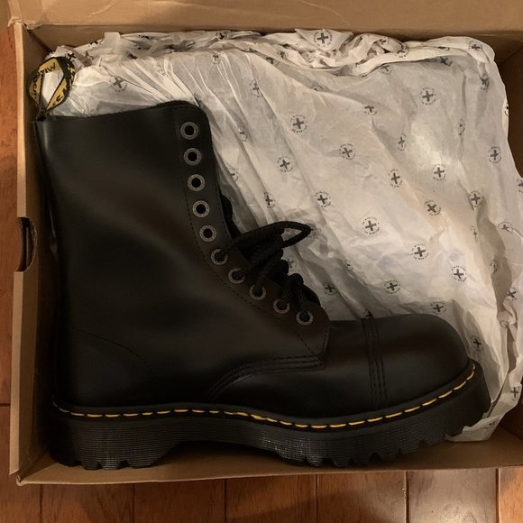 dr martens 8761 bxb boot